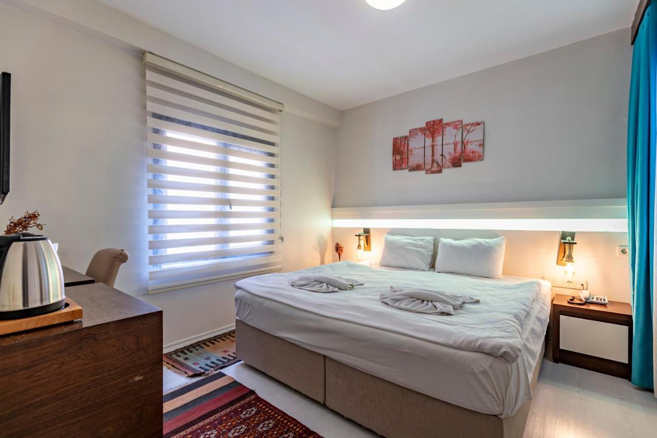 Standard Double or Twin Room,1395676925:JPEG