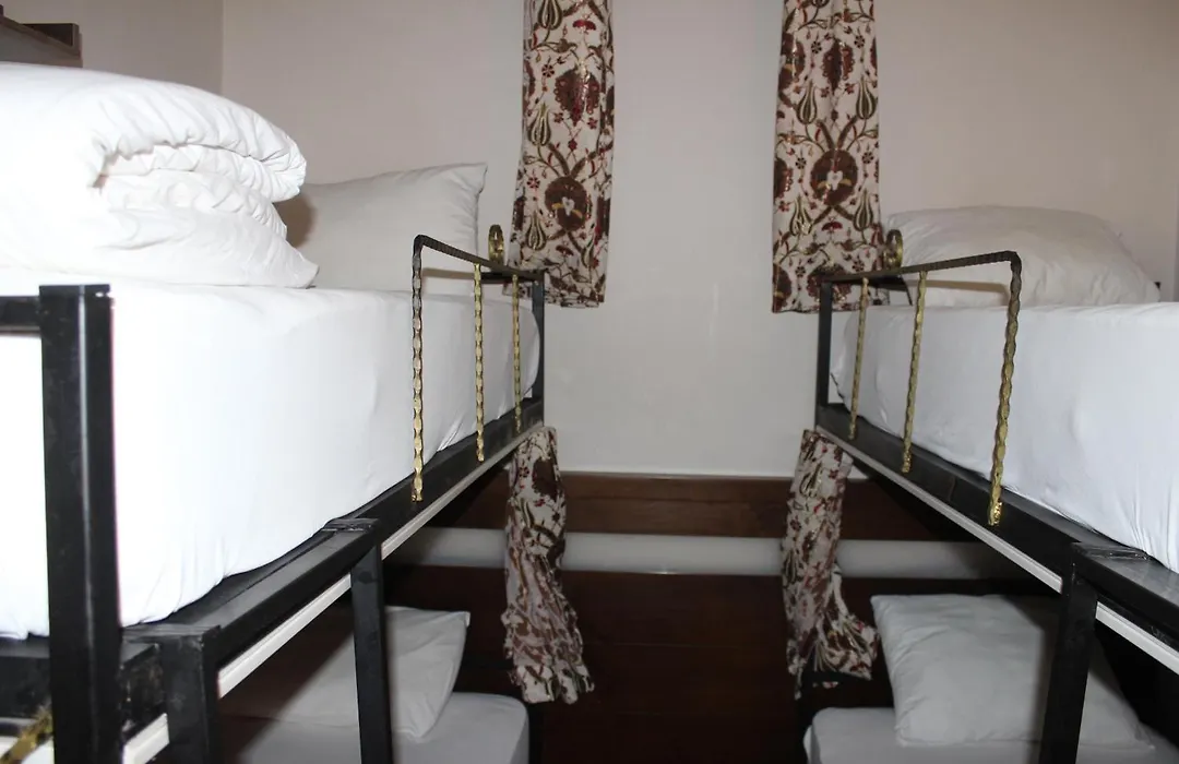 Stanpoli Hostel-1